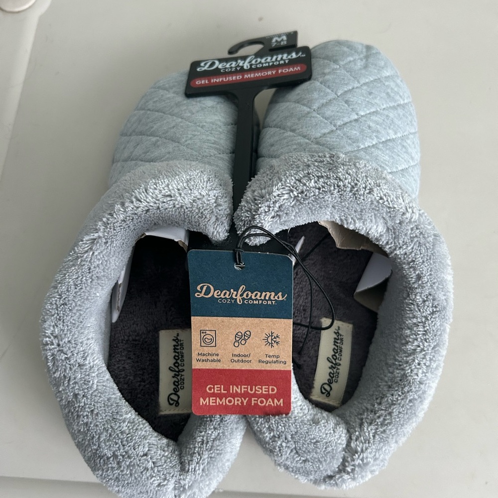 Gray Dear foam slippers